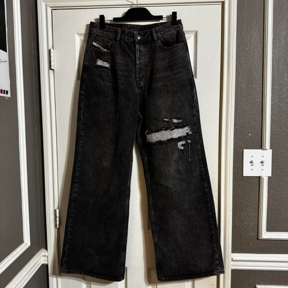 Diesel D-Rise Baggy Jeans